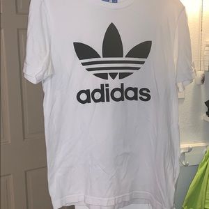 Adidas trefoil white T-shirt. Barely worn!
